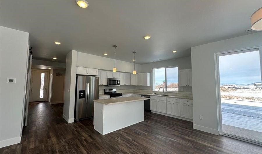 114 N Eldorado Ave, Bozeman, MT 59718 - 4 Beds, 3 Bath