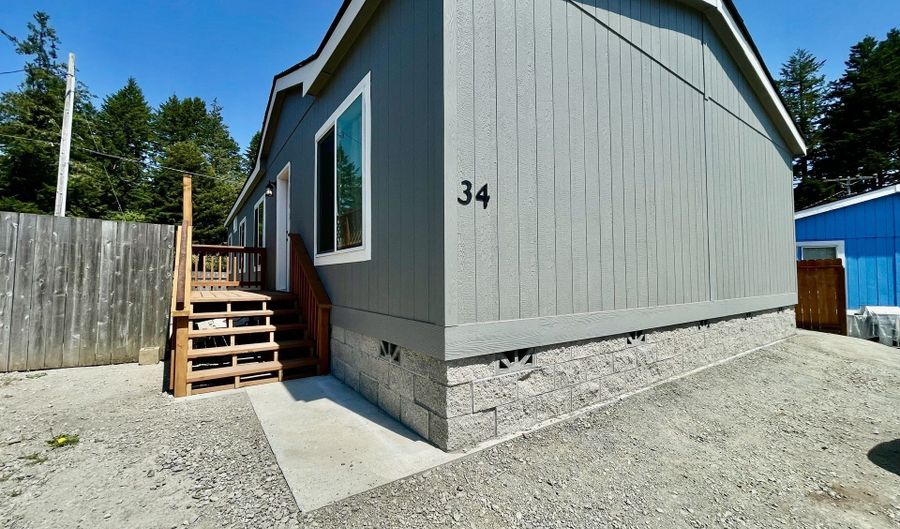 96465 Coverdell 34, Brookings, OR 97415 - 3 Beds, 2 Bath