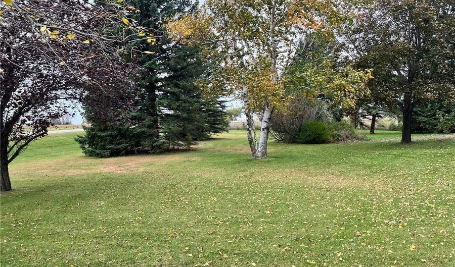 2256 90th St SW, Appleton, MN 56208 - 5 Beds, 3 Bath