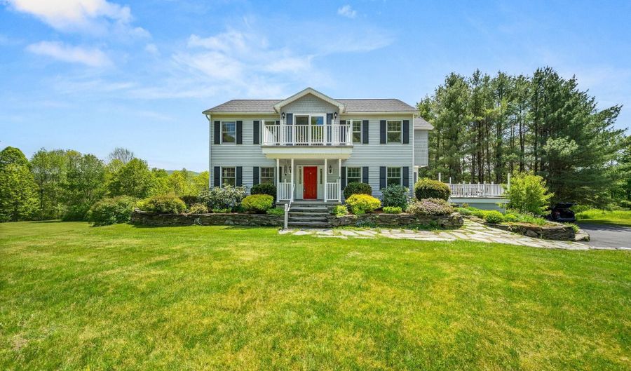 79 Apple Blossom Rd, Barre, VT 05641 - 4 Beds, 5 Bath