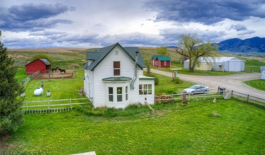 477 Reese Crk, Belgrade, MT 59714 - 2 Beds, 1 Bath