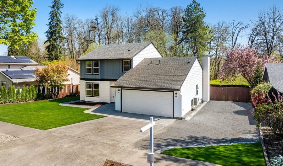 11615 SW SETTLER Way, Beaverton, OR 97008 - 3 Beds, 3 Bath