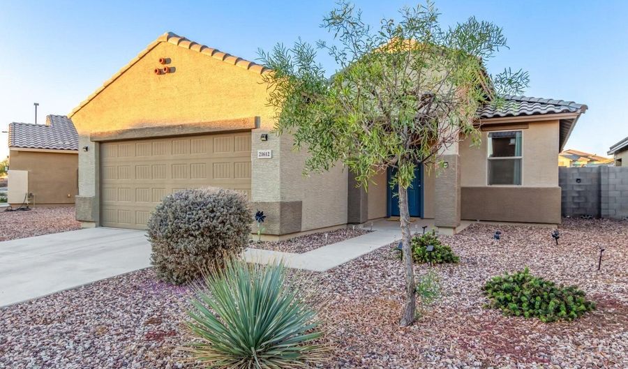 21612 W KIMBERLY Dr, Buckeye, AZ 85326 - 3 Beds, 2 Bath