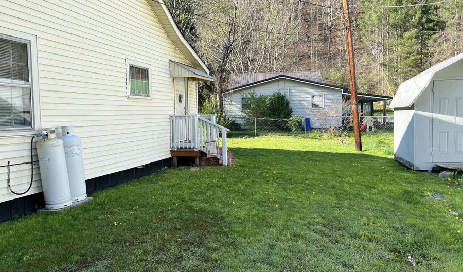 2921 Imboden Rd, Appalachia, VA 24216 - 2 Beds, 1 Bath