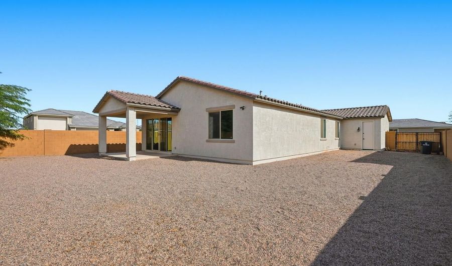 641 S Davidson Ln, Casa Grande, AZ 85122 - 4 Beds, 3 Bath