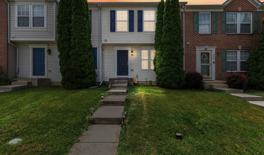 611 POSSUM TROT Way, Aberdeen, MD 21001 - 3 Beds, 3 Bath