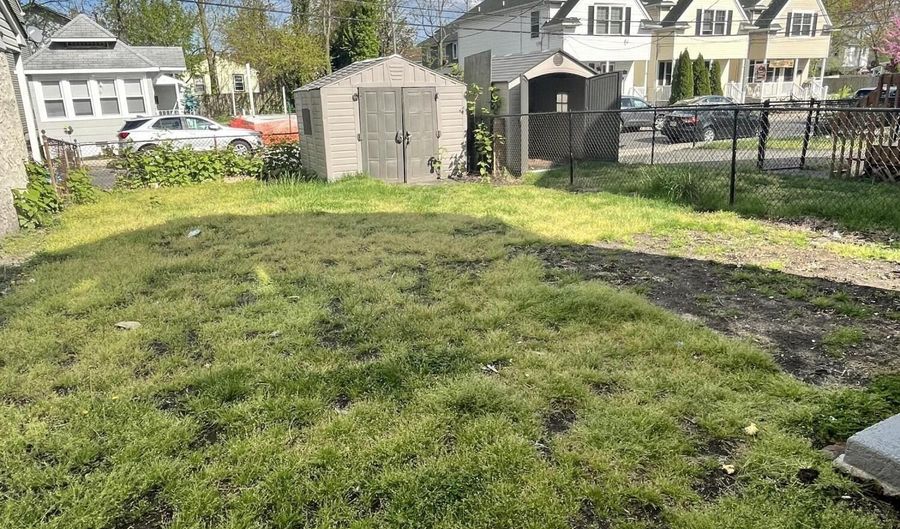 22 Borden Ave, Asbury Park, NJ 07712 - 4 Beds, 1 Bath