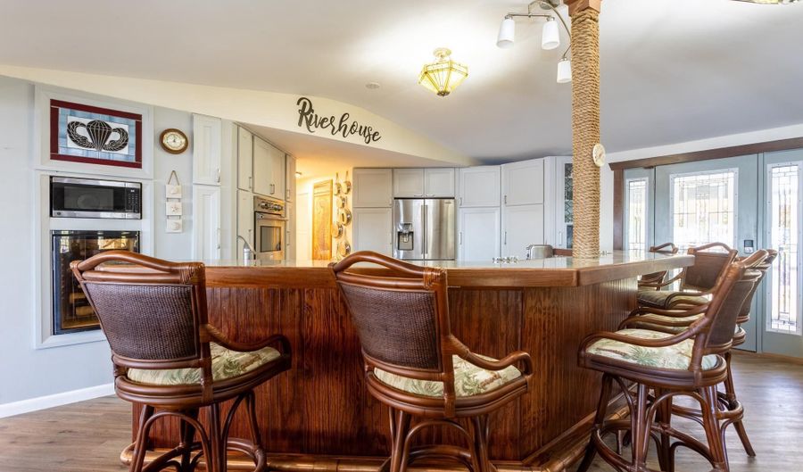 3715 ABINGDON BEACH Rd, Abingdon, MD 21009 - 2 Beds, 2 Bath