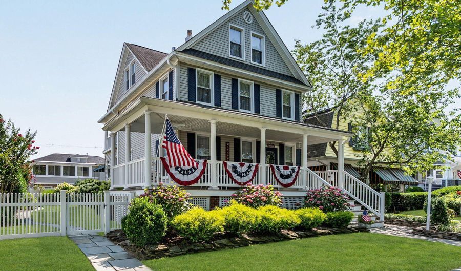 327 Sylvania Ave, Avon By The Sea, NJ 07717 - 6 Beds, 3 Bath