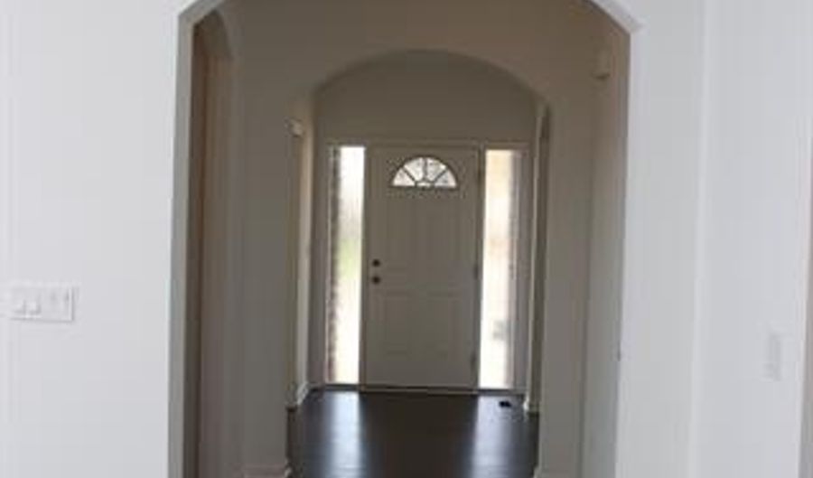 7296 Evergreen Trl, Almont, MI 48003 - 5 Beds, 4 Bath