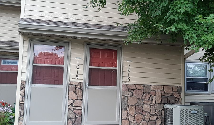 1015 NW Greenwood St, Ankeny, IA 50023 - 2 Beds, 1 Bath
