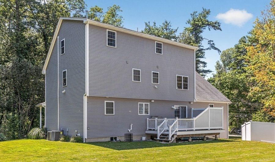 40 Adelman Rd, Billerica, MA 01821 - 4 Beds, 4 Bath