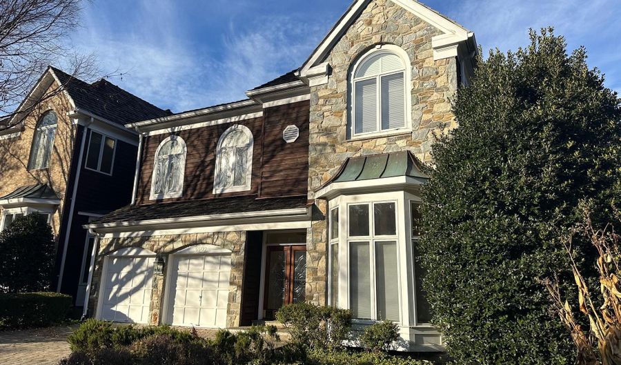 5509 THORNBUSH Ct, Bethesda, MD 20814 - 3 Beds, 4 Bath