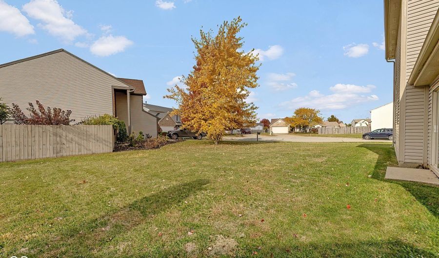 6201 Arrowhead Dr, Anderson, IN 46013 - 4 Beds, 3 Bath