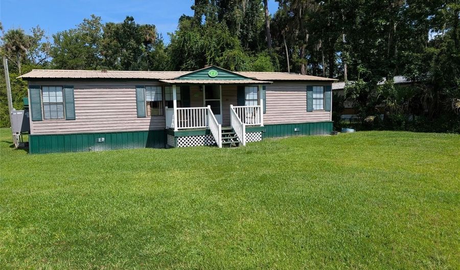 56314 BLUE CREEK Rd, Astor, FL 32102 - 3 Beds, 2 Bath