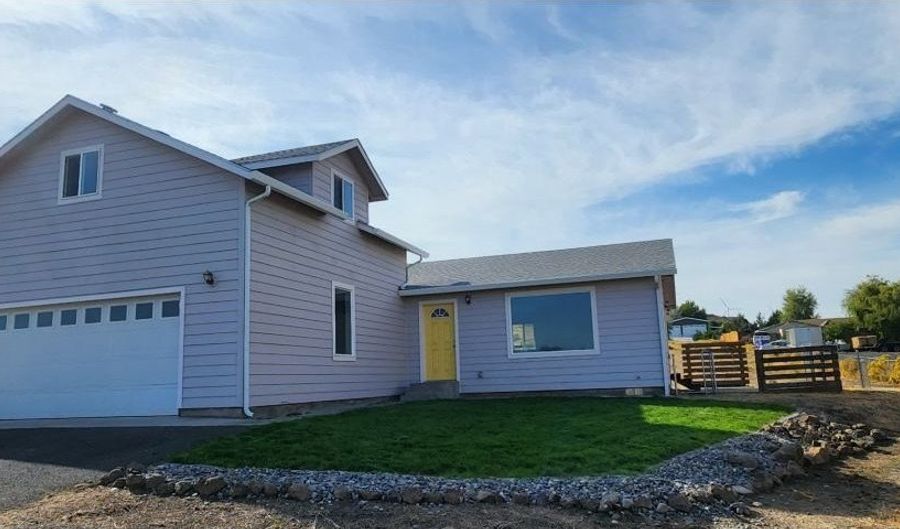 1335 CHILDERS Rd, Arlington, OR 97812 - 3 Beds, 2 Bath