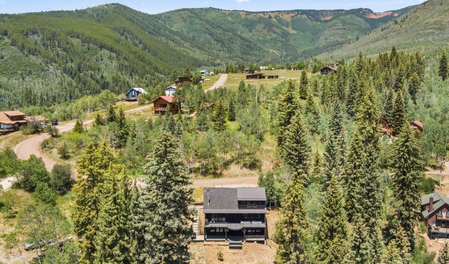 1340 Mclaughlin Ln, Basalt, CO 81621 - 2 Beds, 3 Bath