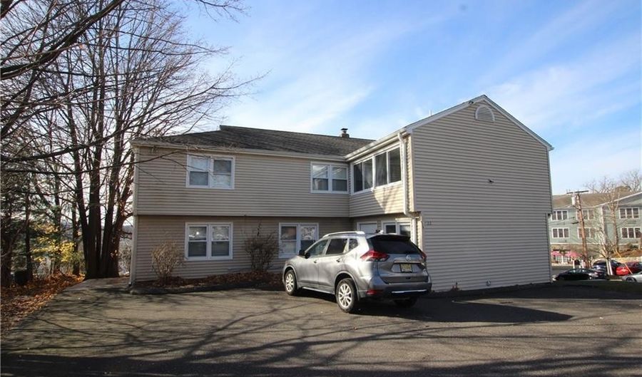 22 Crane St, Danbury, CT 06810 - 0 Beds, 4 Bath