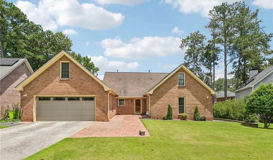 7430 Talbot Colony, Atlanta, GA 30328 - 4 Beds, 3 Bath