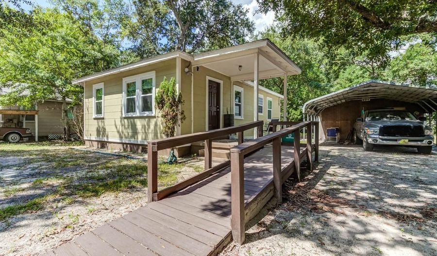 179 Gardenia St, Biloxi, MS 39531 - 1 Beds, 1 Bath