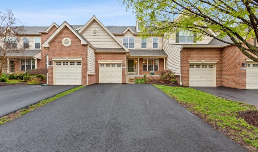 43237 BALTUSROL Ter, Ashburn, VA 20147 - 4 Beds, 4 Bath