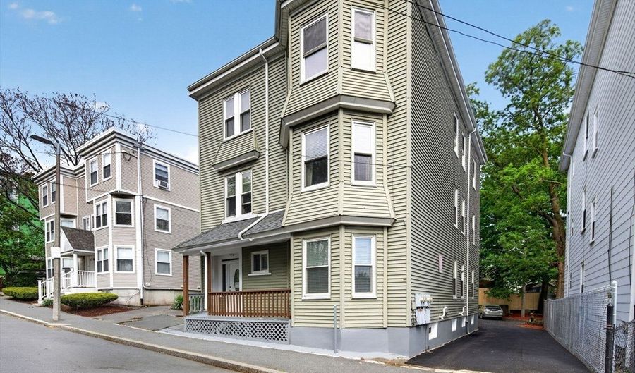 12 Schiller St, Boston, MA 02130 - 8 Beds, 3 Bath