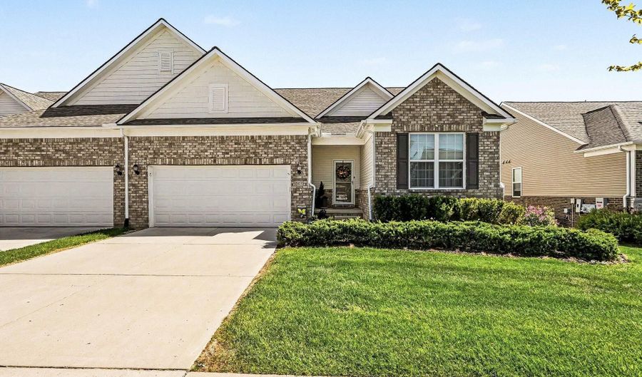 567 Ivyland St, Ann Arbor, MI 48108 - 2 Beds, 3 Bath