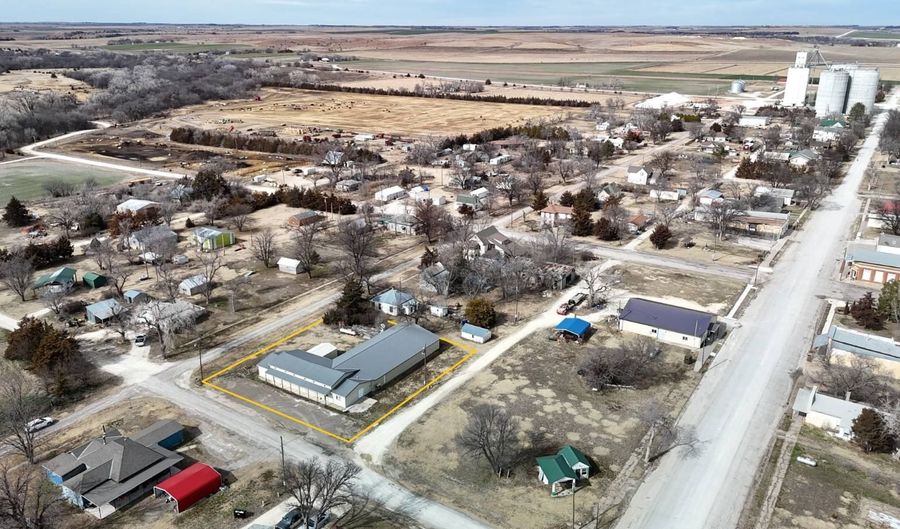 518 3rd St, Alton, KS 67623 - 0 Beds, 2 Bath