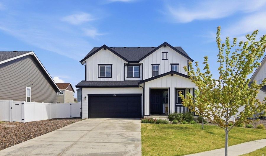 1496 Biffle Ct, Berthoud, CO 80513 - 4 Beds, 3 Bath