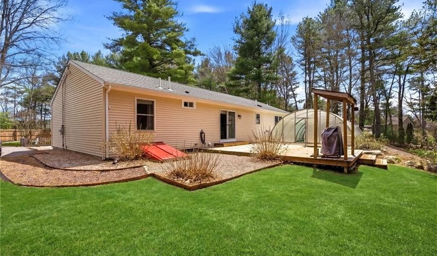 65 SKUNK HILL Rd, Hopkinton, RI 02832 - 3 Beds, 3 Bath