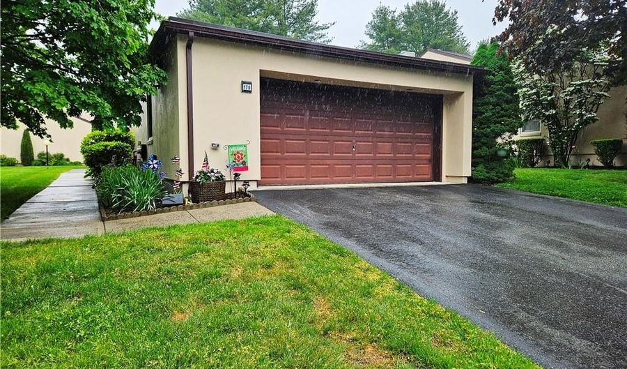 2970 Mendon Rd 170, Cumberland, RI 02864 - 2 Beds, 2 Bath