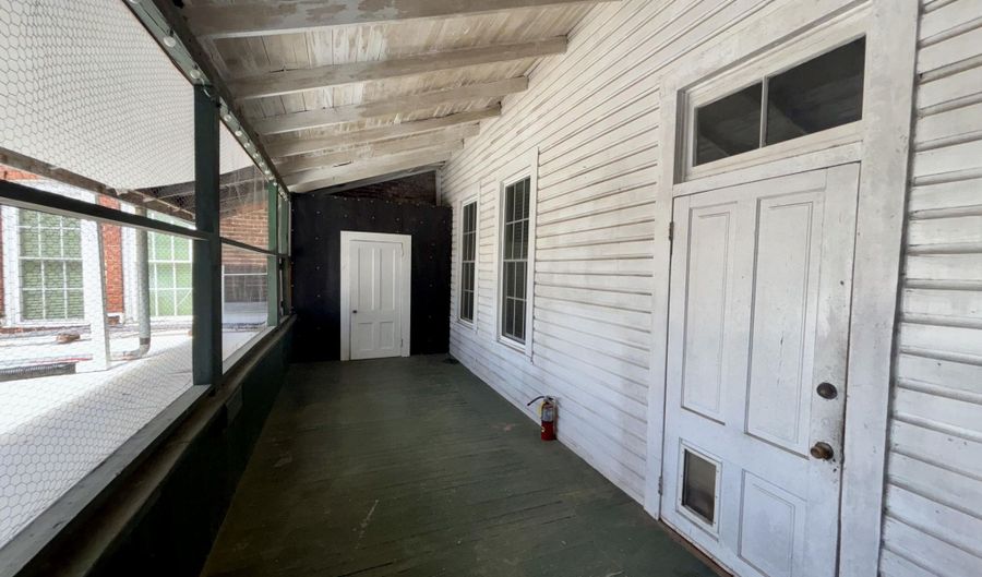 1030 Broad St C, Augusta, GA 30901 - 2 Beds, 1 Bath