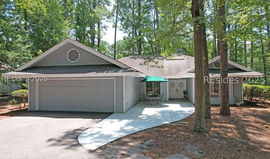 232 White Oaks Cir, Bluffton, SC 29910 - 3 Beds, 3 Bath