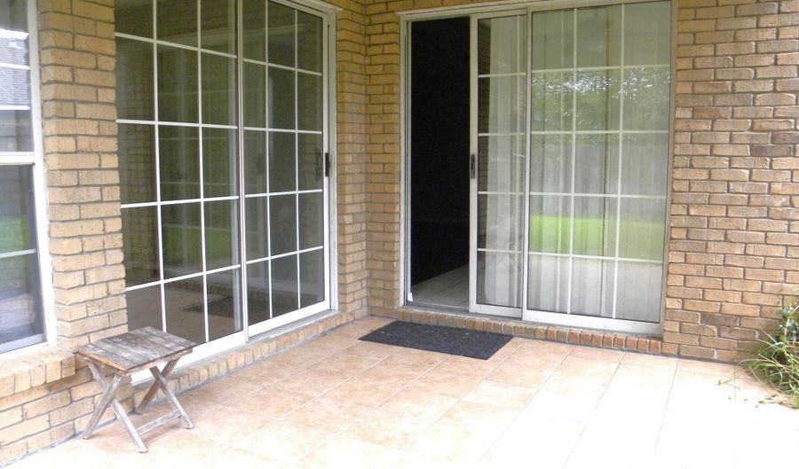 2084 Carolwood Dr, Biloxi, MS 39532 - 3 Beds, 2 Bath
