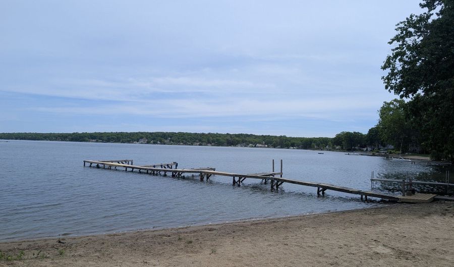 17 Autumn Trl, Coventry, CT 06238 - 2 Beds, 1 Bath