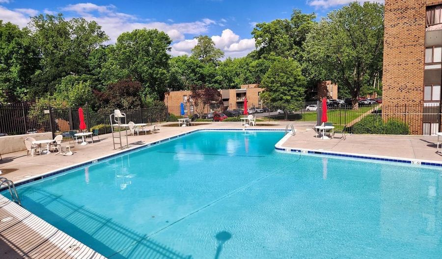 7904 INVERTON Rd 204, Annandale, VA 22003 - 2 Beds, 2 Bath