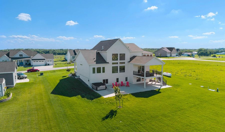 50311 Prairie Point Ct, Ames, IA 50014 - 6 Beds, 3 Bath