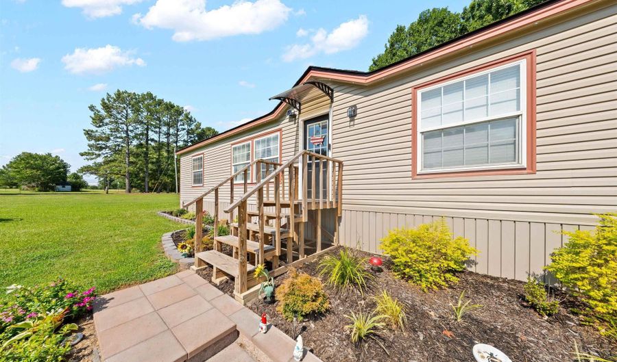 260 HWY 321, Beebe, AR 72012 - 3 Beds, 2 Bath