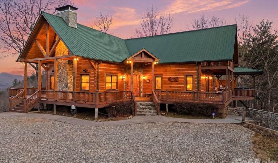 2150 Shellstand Rd, Almond, NC 28702 - 4 Beds, 4 Bath
