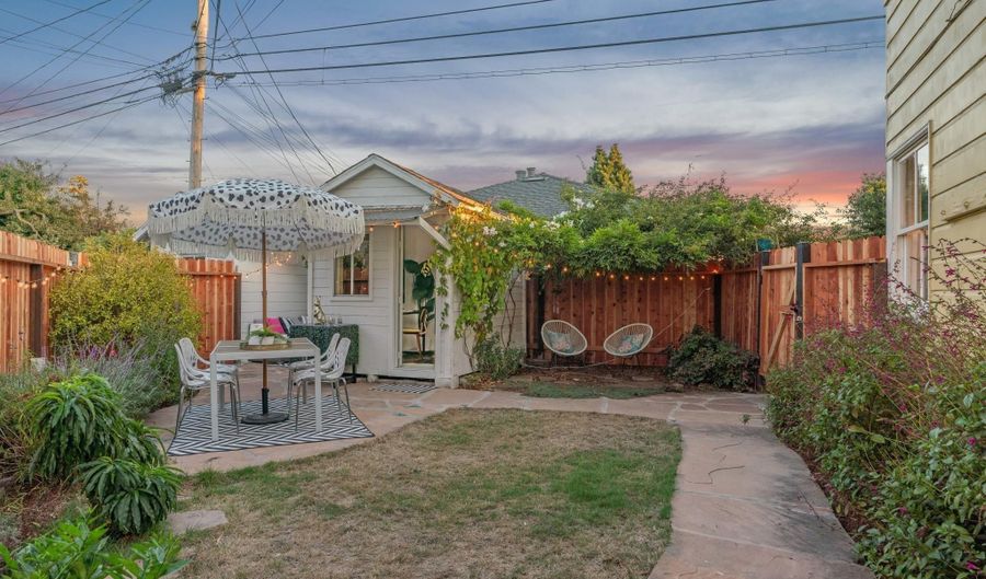 219 CYPRESS St K, Alameda, CA 94501 - 3 Beds, 1 Bath