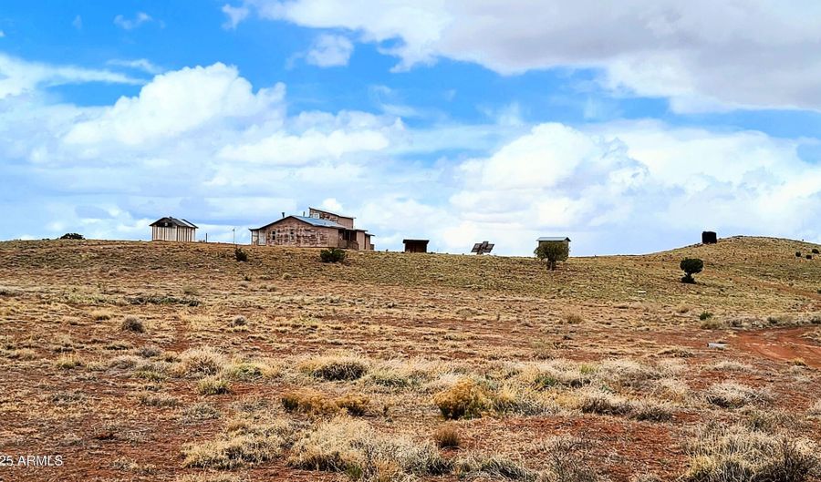 918 County Rd N8446, Concho, AZ 85924 - 2 Beds, 3 Bath