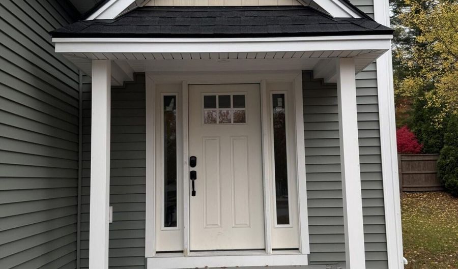 16 Harvest Hill Ln 2, Auburn, ME 04210 - 3 Beds, 3 Bath