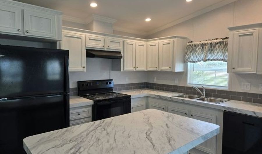 1311 US Hwy 92 W 68, Auburndale, FL 33823 - 2 Beds, 2 Bath