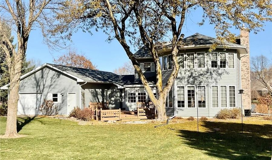 2701 4th Ave NW, Austin, MN 55912 - 4 Beds, 3 Bath