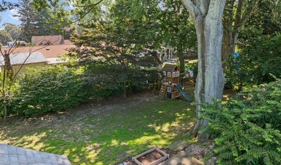 86 Bretton Woods Dr, Cranston, RI 02920 - 3 Beds, 2 Bath