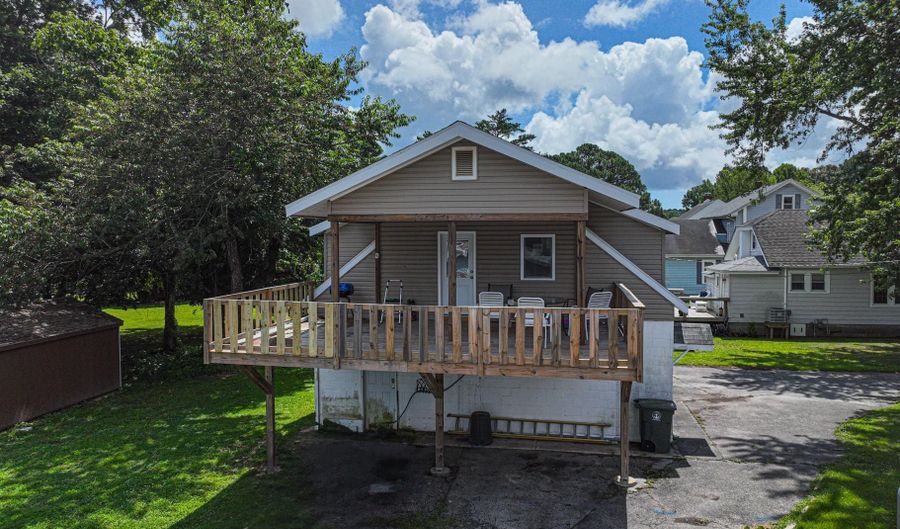 19 BURLEY St, Berlin, MD 21811 - 3 Beds, 2 Bath