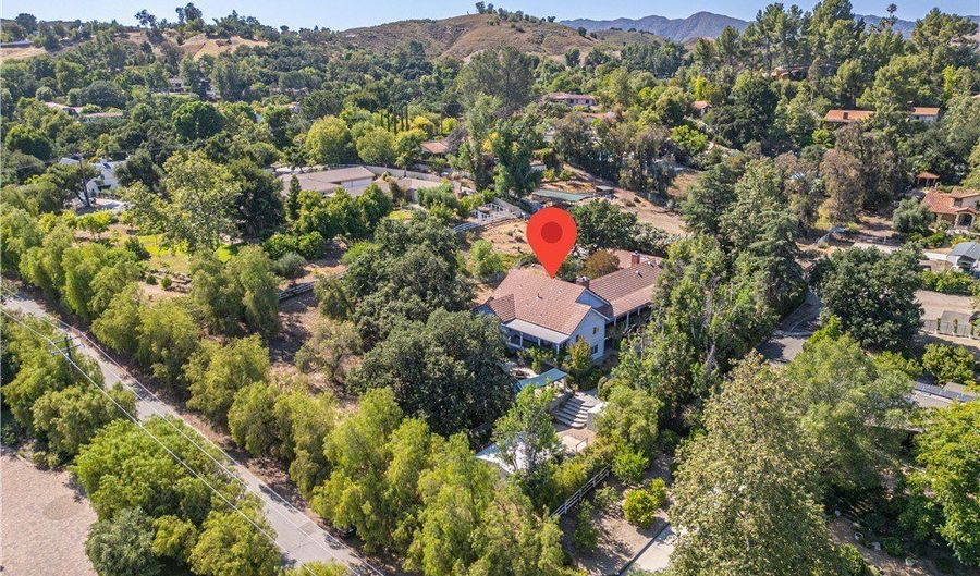 5920 Colodny Dr, Agoura Hills, CA 91301 - 5 Beds, 5 Bath