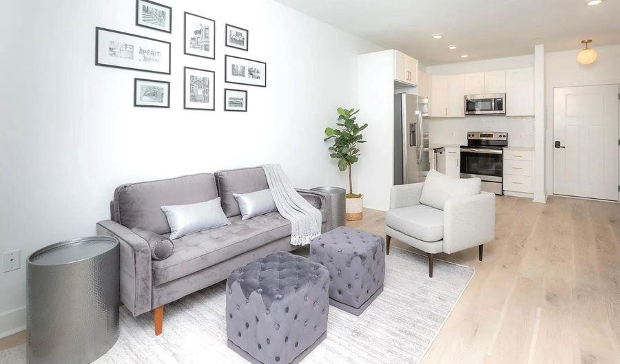 1702 LIGHT St 402, Baltimore, MD 21230 - 2 Beds, 2 Bath