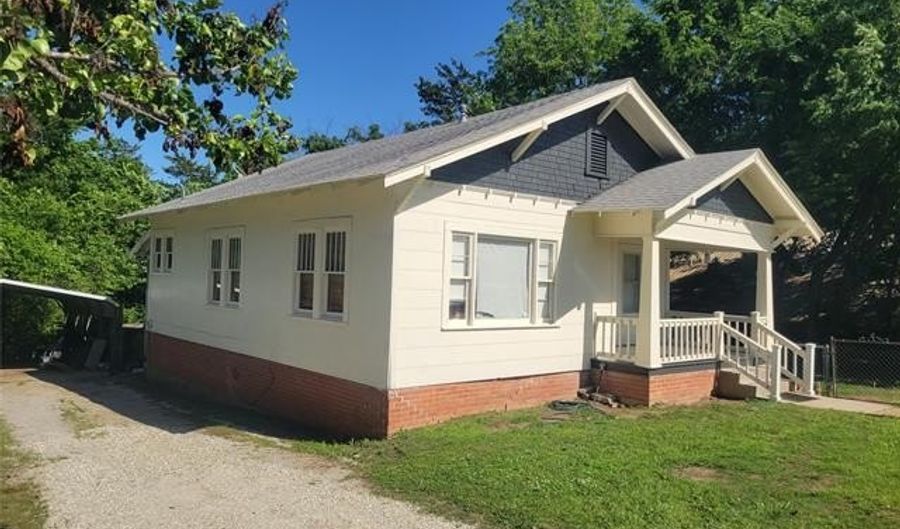 1024 S Belmont, Ada, OK 74820 - 3 Beds, 2 Bath