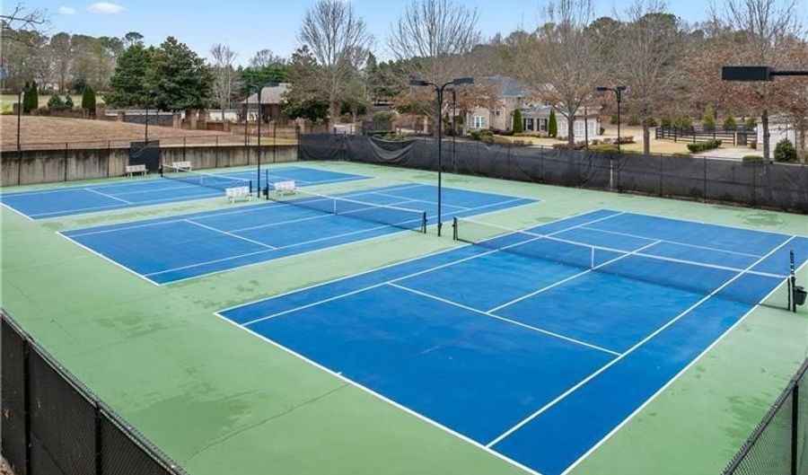 805 Creekside Trl, Alpharetta, GA 30004 - 4 Beds, 4 Bath